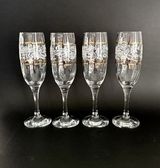Set of 4 Paloma Gold-trimmed Crystal Stemware Champagne Flutes 8.25″ x 1.75″