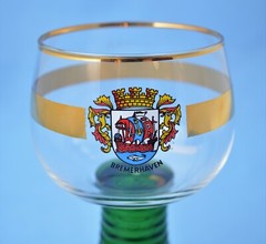 VINTAGE ROEMER GERMANY LARGE WINE GLASS GOBLET WITH EMBLEM