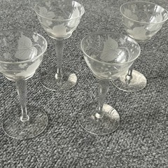 Set of 4 Vintage Etched Ivy Cordial Glasses Frosted Liqueur Stems Vinatge