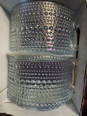 Cupcakes and Cashmere Glass Mugs 15 oz Iridescent Clear W/ Gold Trim Hobnail NEW
