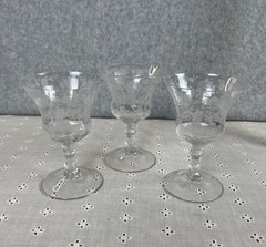 Cambridge Rose Point Etched Crystal Oyster Or Fruit Cocktail Glasses #3500 (3)