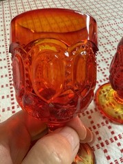 L.E. Smith Moon & Stars 2 glass goblets Amberina Red color excellent 3 3/4” high