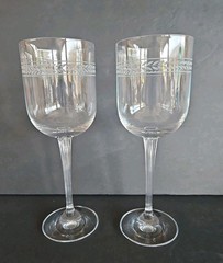 Christenenhutte Crystal Wine Glasses 8 3/8″ CRH10 Ribbed Stem Cut Laurel Design