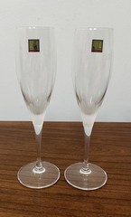 HOYA CRYSTAL CUT GLASS JAPAN WEDDING CHAMPAGNE WINE FLUTES PAIR (2) GLASSES