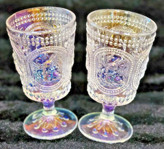 (2) Tabla Home Iridescent Clear Victorian Bunny Embossed Hobnail Tumblers New!