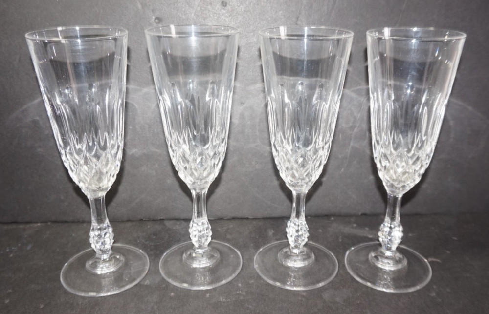 Royal Crystal Rock Linea Medici Lead Fluted Champagne Glasses Lot of 4