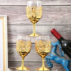 Golden Goblet Wine Glass Champagne Cup Cocktail Glass Royal Embossed Wine Goblet
