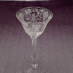 1 Cambridge Crystal Rose Point Liquor Cocktail Glass 6″ Height HOLDS 3 OZ
