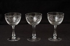 Red White Champagne Wine Etched Glass Clear Crystal Beveled Stem set 12 lot