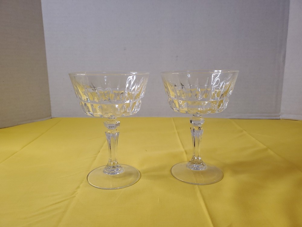 Set Of 2 Cris D Arques Durand Crystal Chantelle Champagne Tall Sherbet