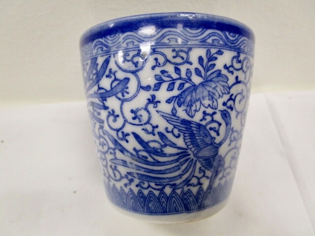 Staffordshire Blue Transfer – Peacocks Design Glass