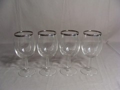 4 CRYSTAL 10 Oz Clear Stemmed Wine Glasses With Platinum Rim