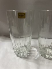 SET OF 2 LUMINARC CLEAR HIGHBALL GLASSES WITH STARBURST BOTTOM USA