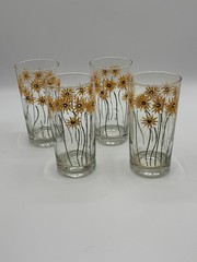 4 Vintage JANE LYNN MCM GLASSES TUMBLERS 5.5” Orange Daisies 🌼 No Chips – Crack