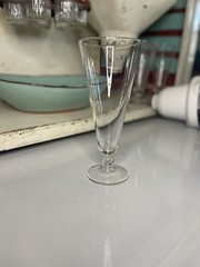 Footed Pilsner Beer Glasses 7.25” Short Stem. Set of 4