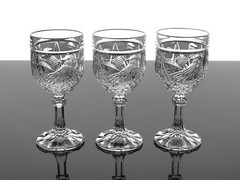 HOFBAUER BYRDES CLEAR BIRD CRYSTAL GIFTWARE WINE GLASSES (1435) – SET OF 4