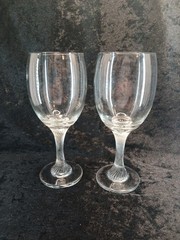 Hand Blowen Wine Glasses Swirl Pattern Stems 7.5 Inches Tall