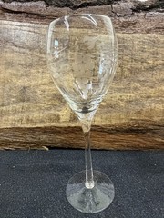 Vintage Etched Grape Cluster Wine Glasses Set of 5 – 6” Tall, One w/ Base Cracks