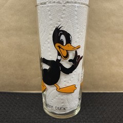 Vintage 1973 Pepsi Collector Series Daffy Duck Looney Tunes Warner Bros Tumbler