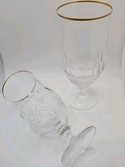 2 Gold Rimmed Water Goblet Thumb Print Diamond Pattern