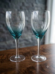 Roscher & Company Teal Blue Air Bubble Clear Stem Wine Goblets Glasses Set of 2
