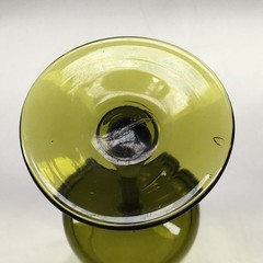 Mid Century Modern Avocado Green Hand Blown Glass Wine Goblet 6-1/8″ – Vintage.
