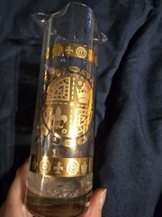 Vintage VITO BARI Fleur De Lys 22k Gold Martini pitcher W/ ice lips