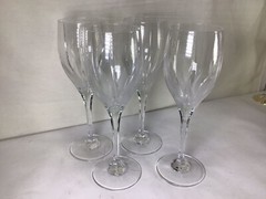 UU40 Vintage Set of 4 Mikasa Cut Crystal Hand Blown Wine Glass For Adults
