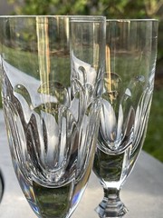 ROYALES DE CHAMPAGNE CRYSTAL CLEAR GLASS VERSAILLES WINE GLASSES HARD TO FIND