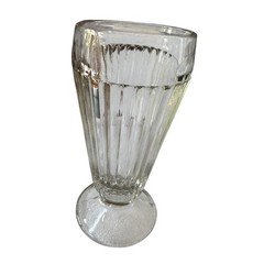 VTG Milkshake Parfait Float Glass Pedestal Heavy Clear Soda Fountain Dessert