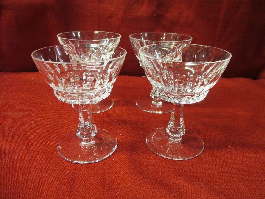 Lot of 4 Vintage Cut Crystal 4.25″ Champagne Sherbet Glasses