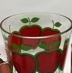 VTG Colony Red Apple Set 2 Drinking Glasses And Glass Ice Bucket 1970’s