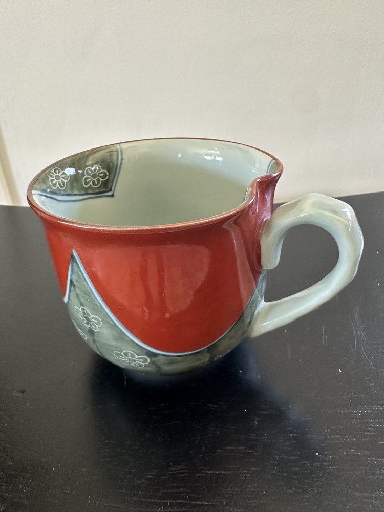 Vintage Japanese Teacup By Ume Hajiki Yunomi .