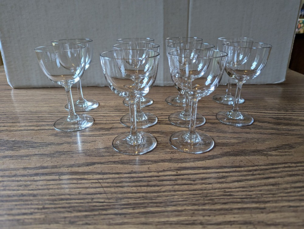 Vintage Set of 10 Plain Stemmed Clear Glass Cordials