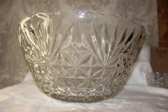 Vintage Anchor Hocking Arlington Punch Bowl With 8 Punch Cups