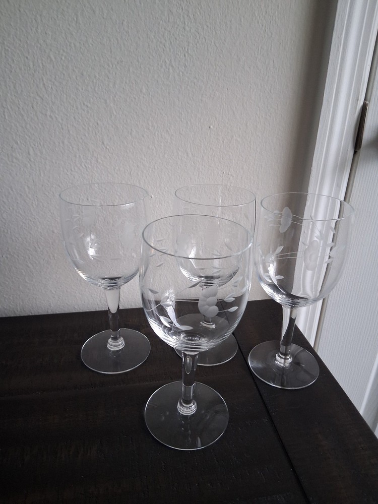 4 PRINCESS HOUSE CRYSTAL HERITAGE ETCHED WINE STEM GLASS 9 FL OZ 1980’S