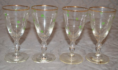 Vintage Shamrock Cordial Glasses Set of 4 Green Clover Gold Rim 4.25″ Ireland