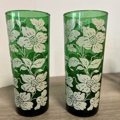 VINTAGE FOREST GREEN STRAIGHT SHELL #E3526 GLASSES WITH APPLIED DOGWOOD FLOWER