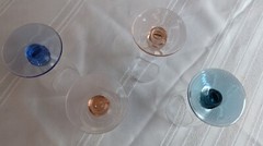 VINTAGE LOT OF 4 GLASS GOBLETS ~ MULTI COLORED STEM BASE CHAMPAGNE WINE PARFAIT