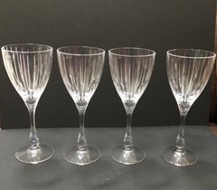 ROYAL CRYSTAL ROCK Solaris 3 Crystal Wine Glasses Cut Vertical Lines On Bowl