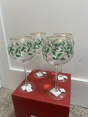 Lenox Christmas Wine Glasses Holiday Balloon Set of 4 Holly Berry Design 14 Oz