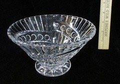 Glass Bowl Art Deco Ribbed Line & Circle Design Crystal Pedestal Base Round