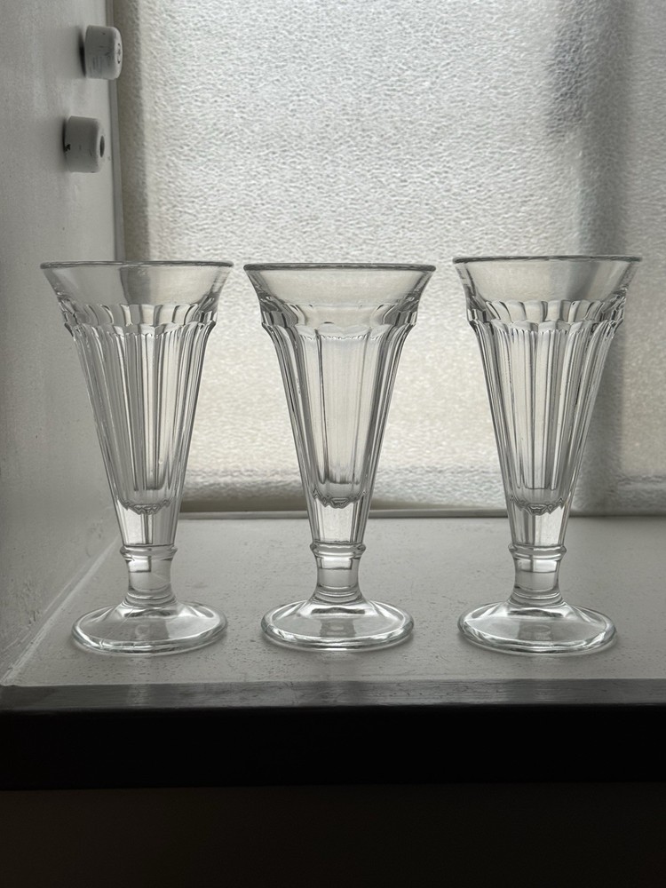 Set Of 3 Fluted Parfait Ice Cream Sundae Glasses Heisey-Style Colonial Crystal