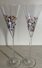 Art Glass Champagne Flutes Set of 2 Colorful Spatter 11″ NEW COND
