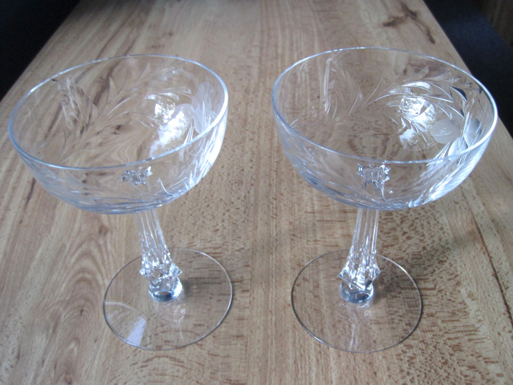 2 TIFFIN-FRANCISCAN Fernwood Pattern Crystal Champagne/Tall Sherbet Glass 5.5″