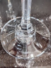 Discontinued Oneida Crystal Chateau Wine Glasses Gold Rim Set Of 7