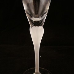 Mikasa Crystal SEA MIST CLEAR / FROST Fluted Champagne Glass(es) EXCELLENT READ