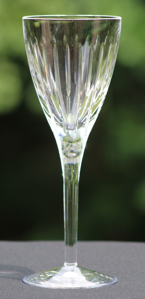 Waterford Crystal Kirin Wine Glass Goblet, Distinct Vertical Cuts, 8.38″, Mint