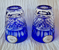 AJKA CHRISTMAS COBALT BLUE LEAD CRYSTAL VODKA SHOT GLASS, SET OF 2, MARKED