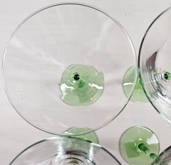 4 Libbey Courbe Martini Glasses Set Zig Zag Wavy Green Stemware Bar Drinking Lot